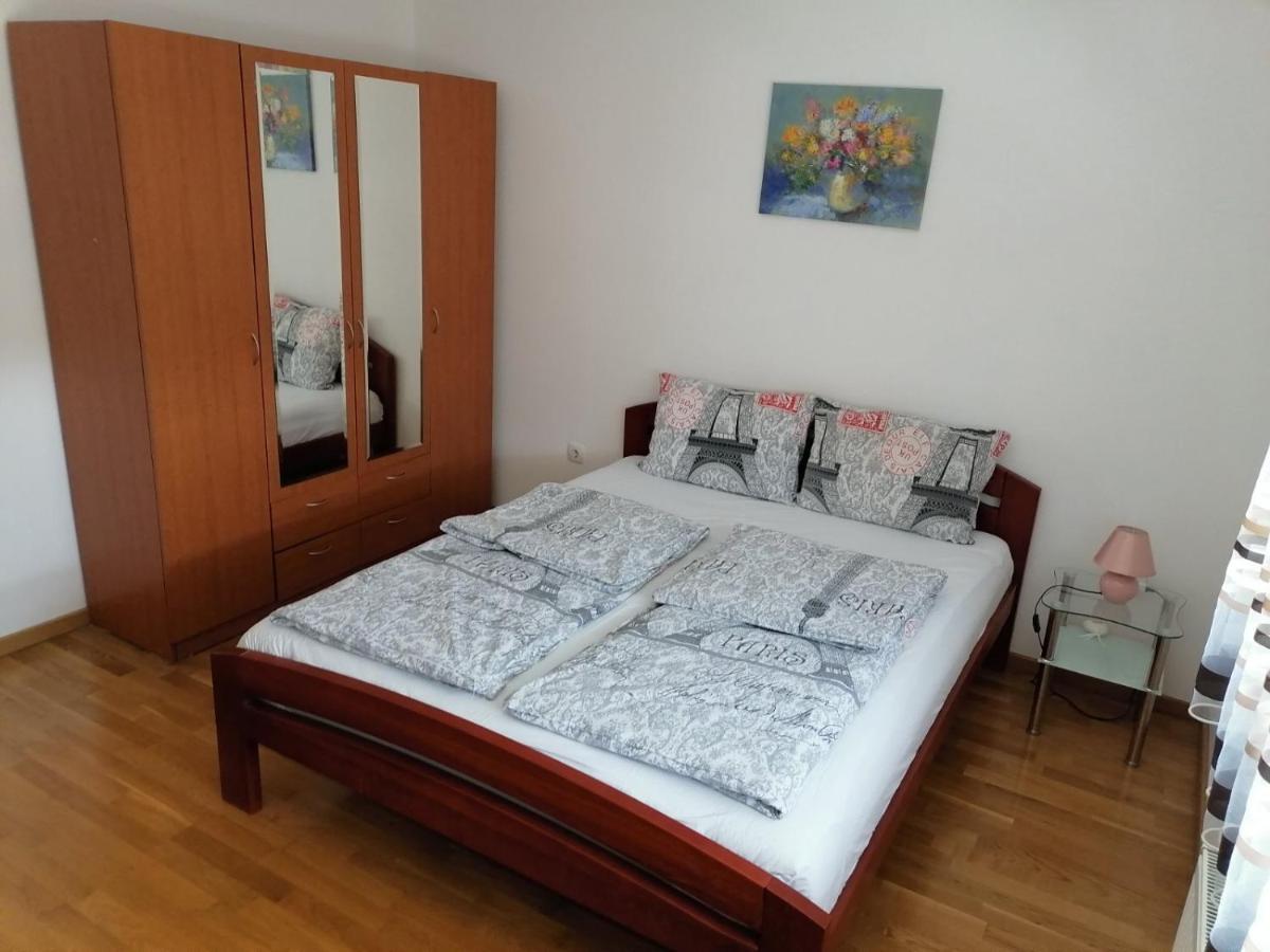 Paris Apartment -Free Private Parking Novi Sad Exterior photo